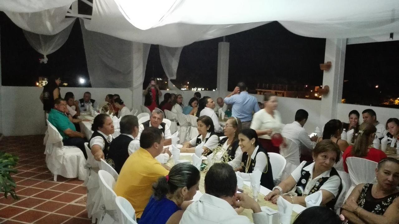 גרנדה Hotel Confort Ariari מראה חיצוני תמונה