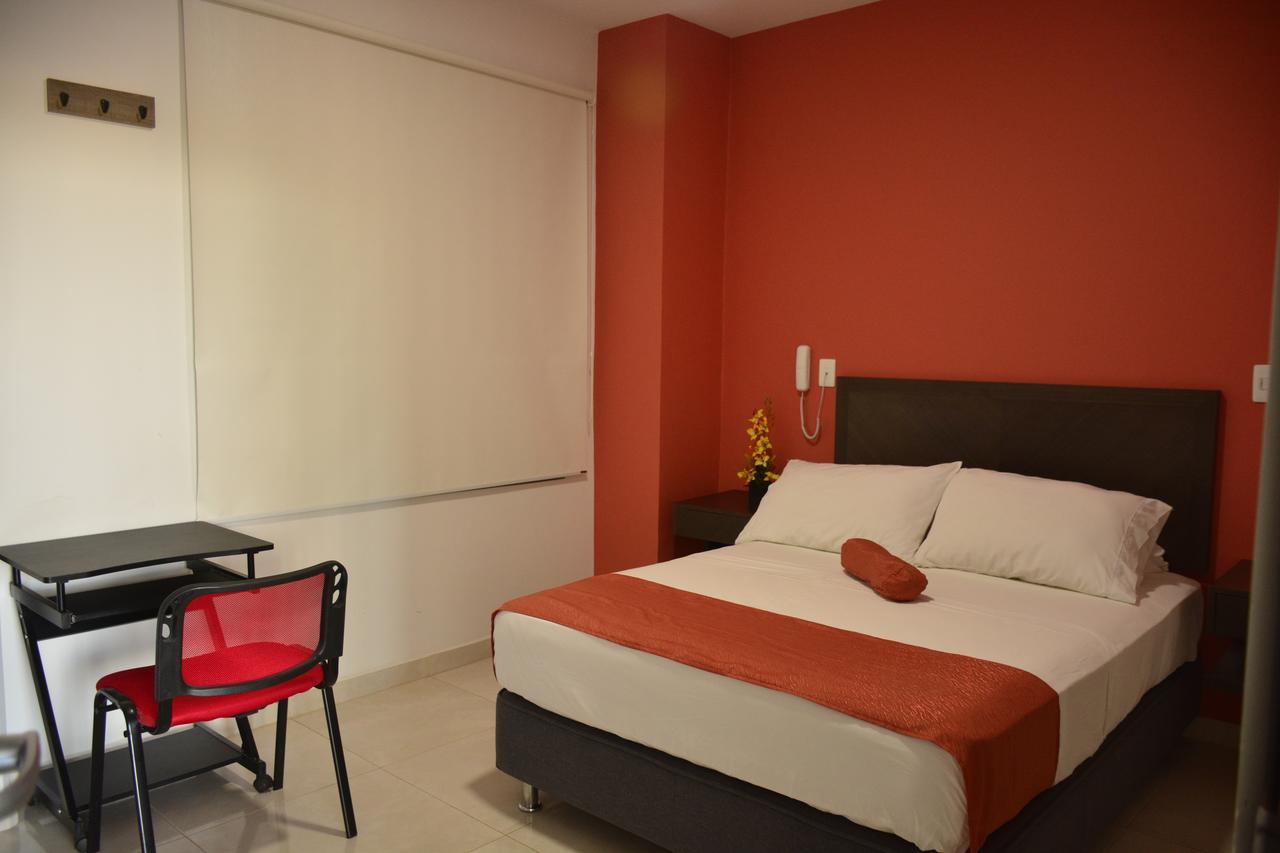 גרנדה Hotel Confort Ariari מראה חיצוני תמונה