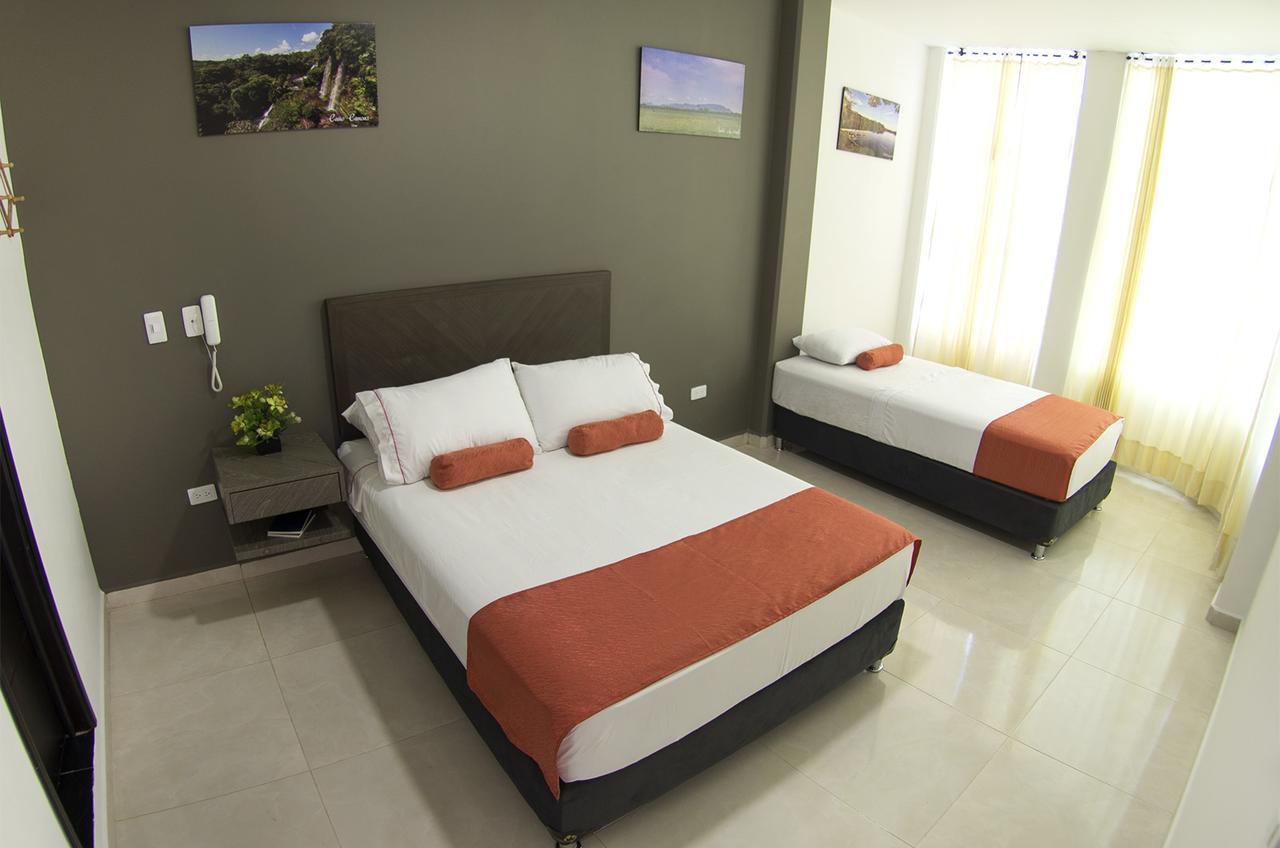 גרנדה Hotel Confort Ariari מראה חיצוני תמונה